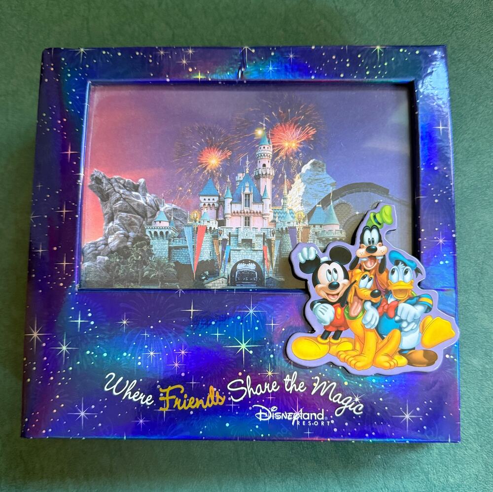 Vintage Disneyland "Friends Share the Magic" Photo Album
